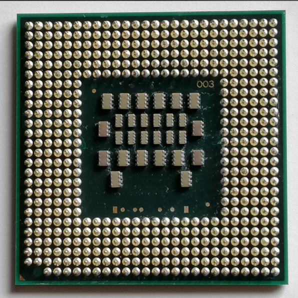 传统与创新芯片封装工艺对比分析及合明科技芯片封装清洗剂介绍